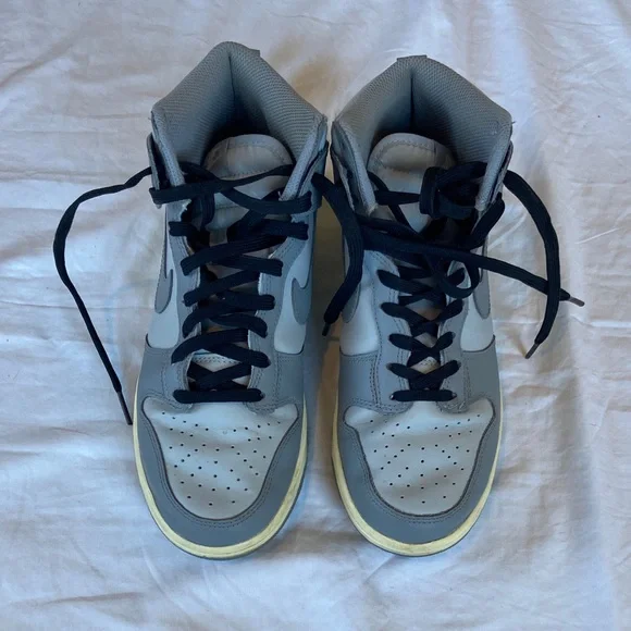 Nike Dunk High Aged Grey Sneakers Grey Fog/Particle Grey DD1869 001 Women Size 8 - Picture 4 of 13